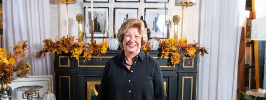 Mastering DIY Home Decorating With Gail Dunn