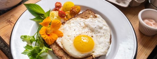 Cooking 101: How to Fry an Egg