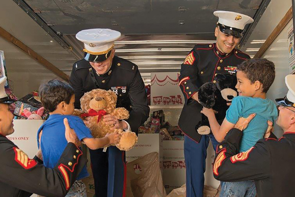 toys_for_tots_2